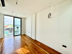 Simon Road (D19), Terrace #534531371